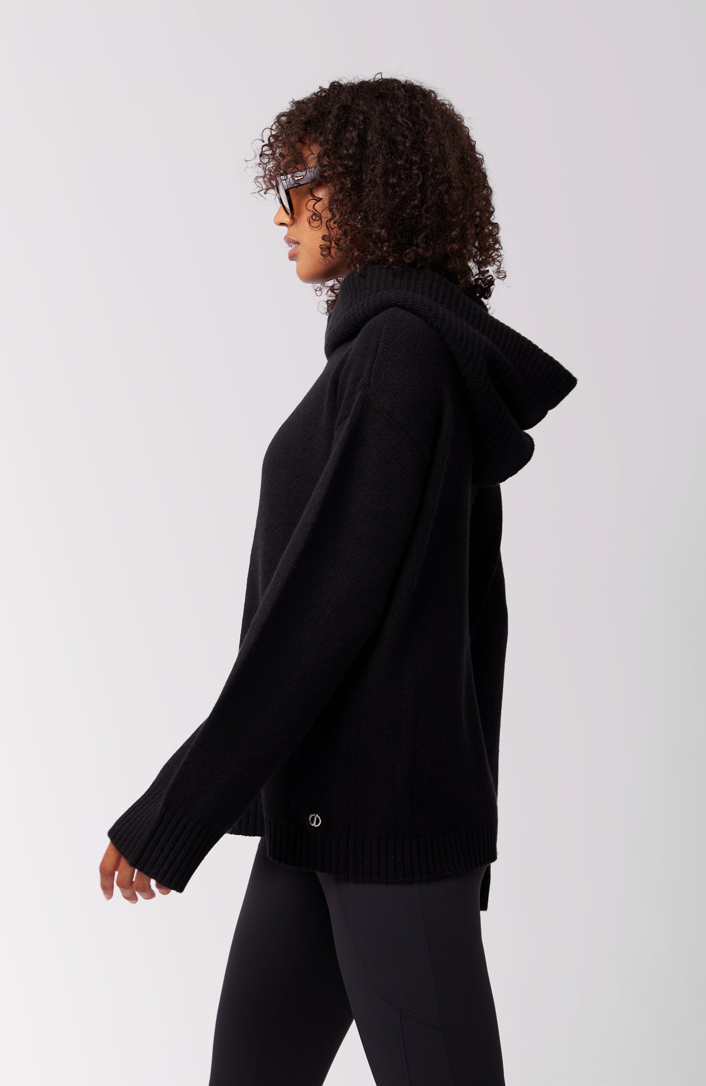 Kendal Cashmere Pullover Hoodie - Black