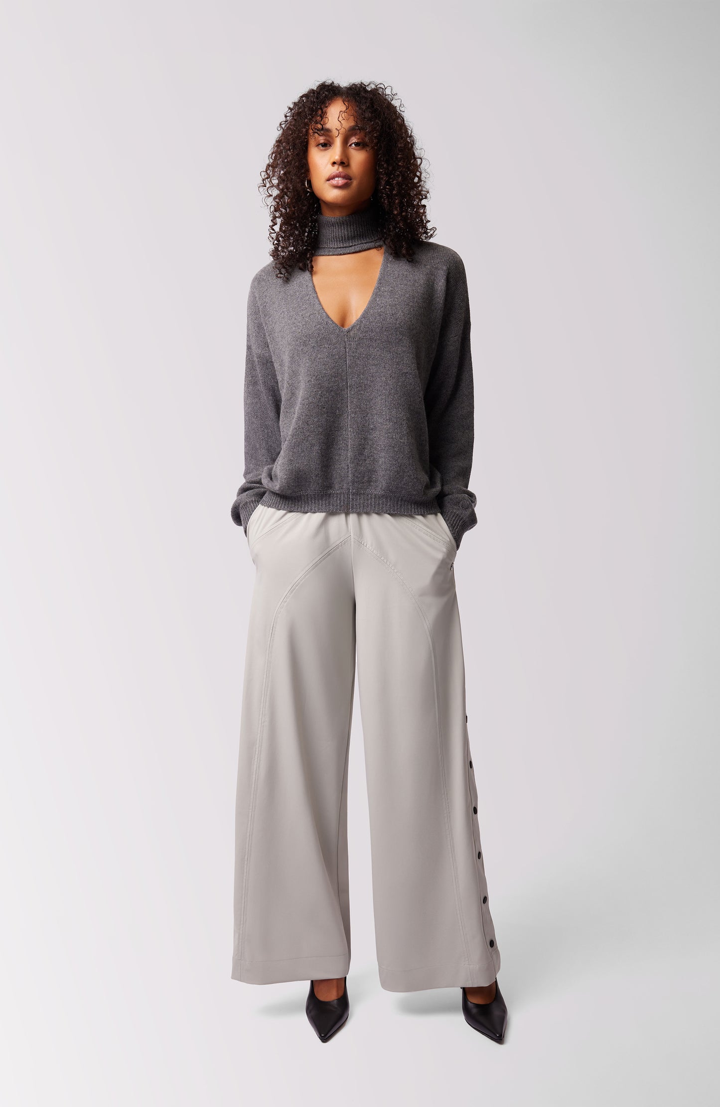 Chloe Cashmere Turtleneck - Thunder